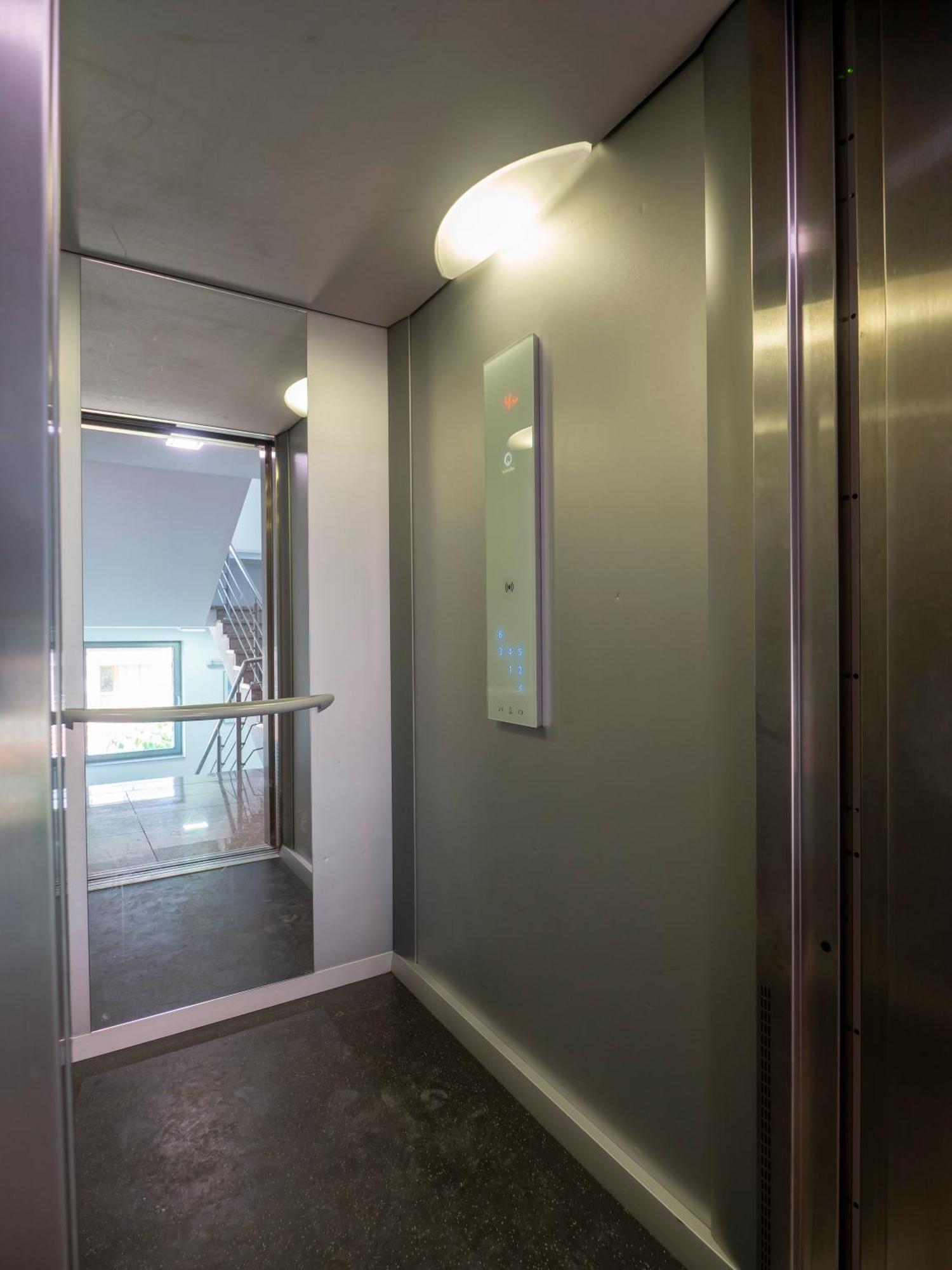Vertigo2 Huge Apartment 2 Bedrooms Balcony Parking Sofia Exterior foto